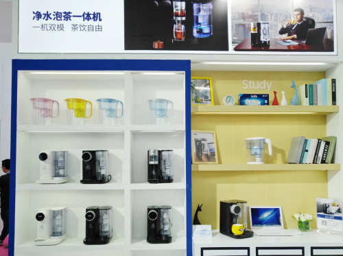 深圳禮品展眾星云集 凈飲機又成鎮(zhèn)場神器